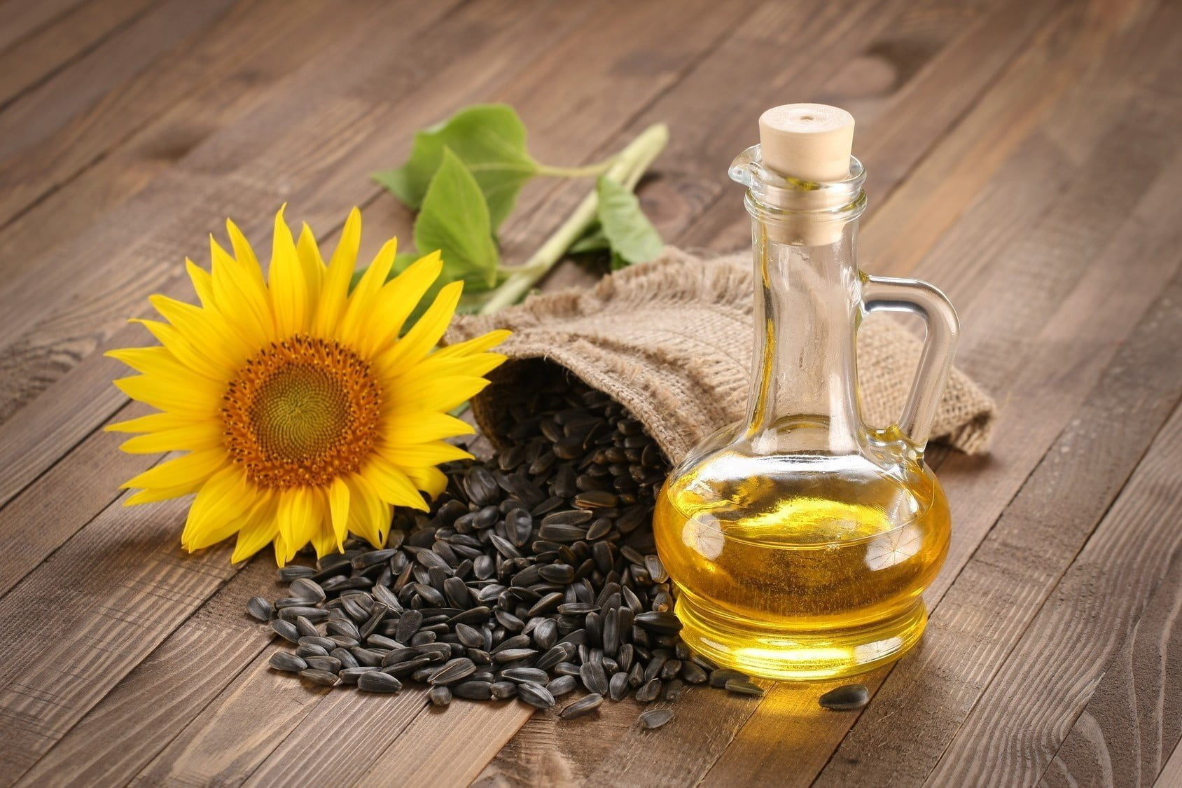 Health-Benefits-of-Sunflower-Seed-Oil